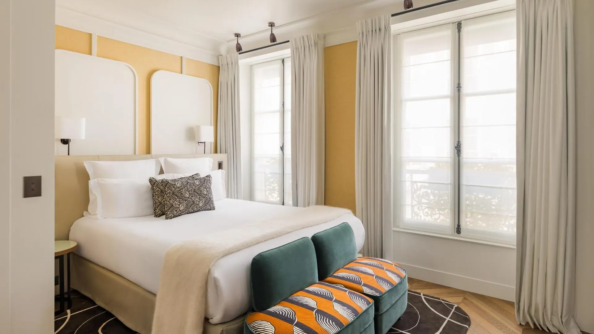 Pavillon Faubourg Saint-germain & 5*