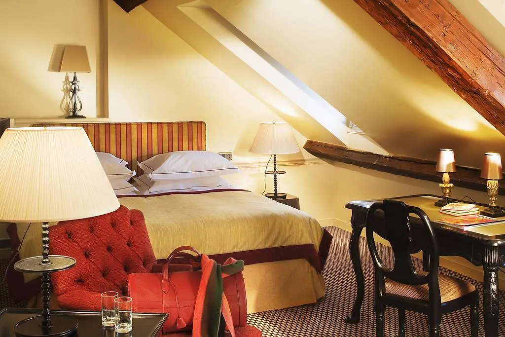 Pavillon Faubourg Saint-germain & 5*